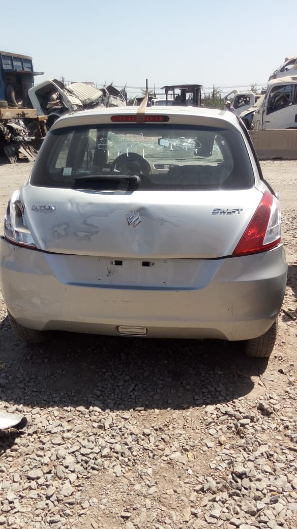  Suzuki SWIFT 2015    EN DESARME
